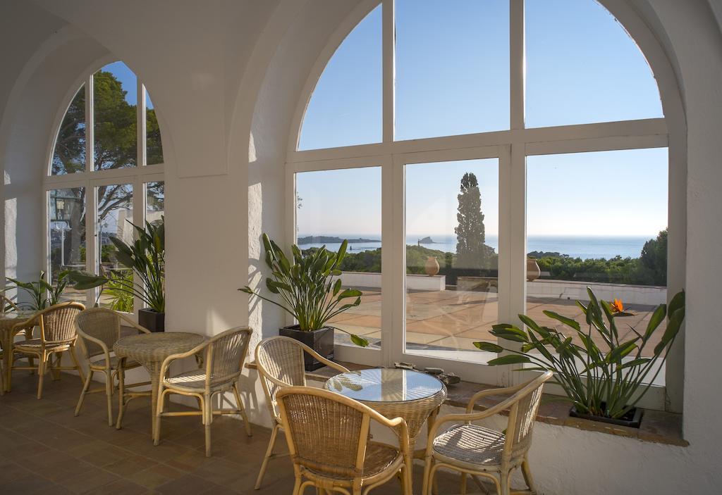 Hotel Rocamar カダケス エクステリア 写真